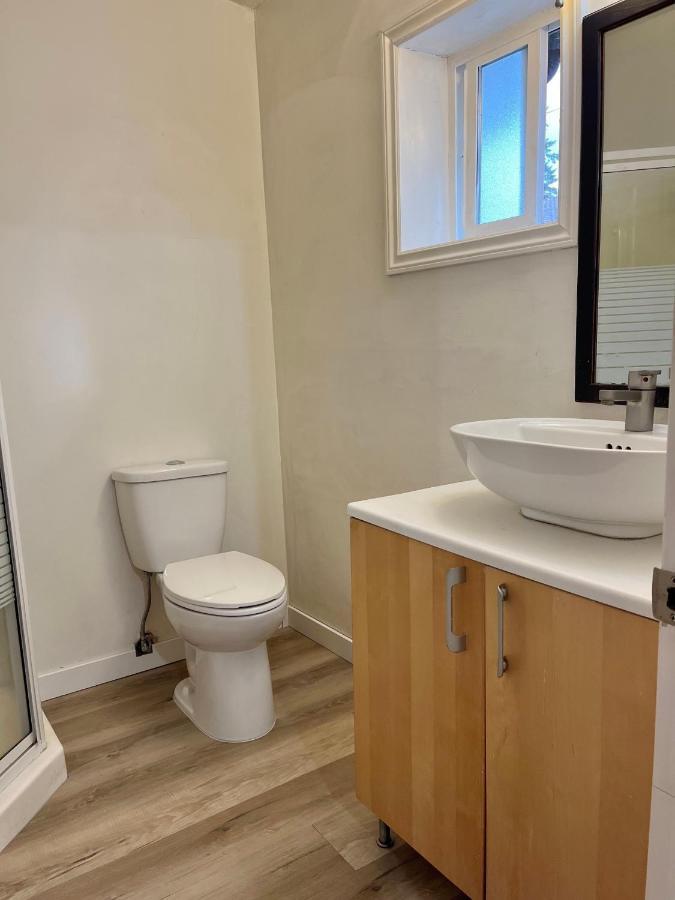 Whole Suite To Yourself At Coquitlam Centre! Port Coquitlam Eksteriør bilde